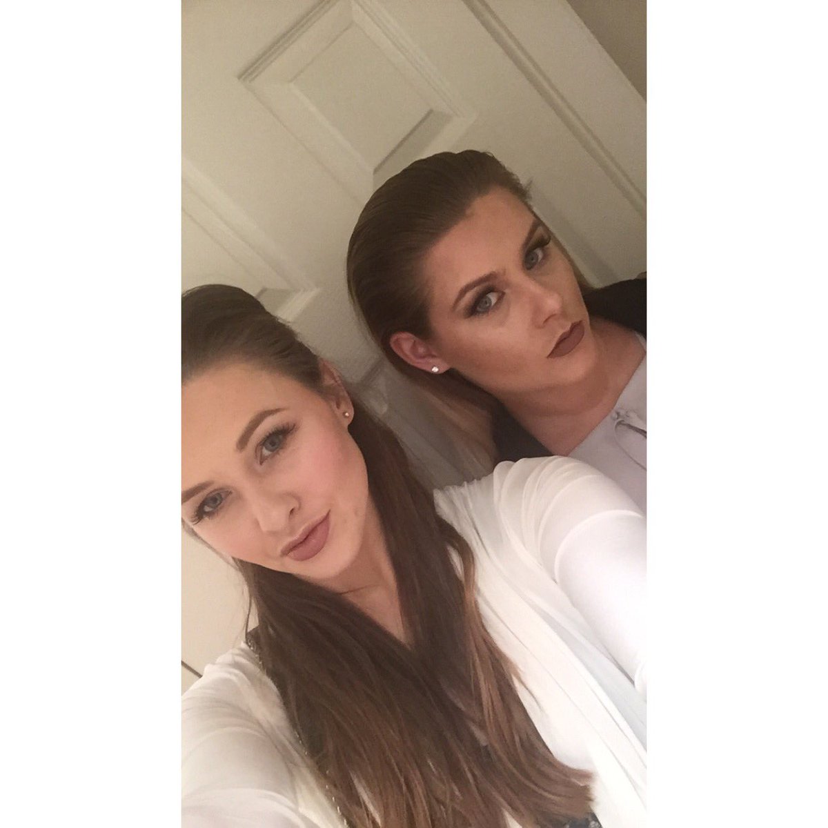xhannahdalyx's tweet photo. Friday🍸🍹💫💖 https://t.co/x2fc6Pk1Sx