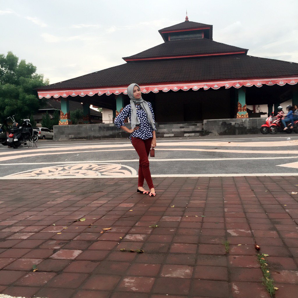 Micka_hartono's tweet photo. https://t.co/54XkSqKs4r