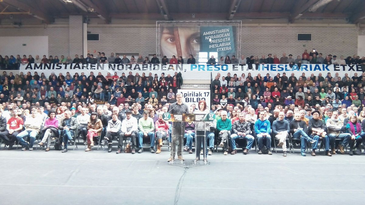 "Amnistiaren bidean, euskal preso eta iheslariak etxera"
Manifestazioa apirilaren 17an Bilbon.