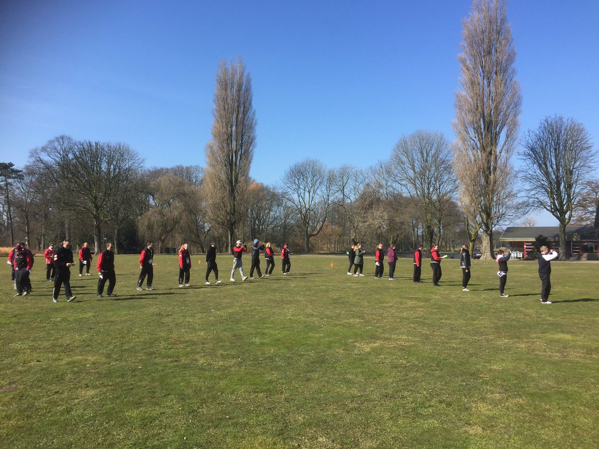 Showrepetitie FB in het #Zuiderpark #fbkorpsen #denhaag
