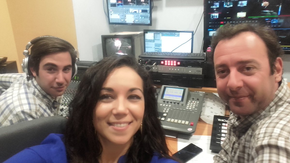 Ana Enterría (@anaenterria) on Twitter photo Desde realización! En directo el pregón de Rafa Serna en @TvElCorreo <a href="/LaPasionCTV/">Información Cofrade</a> Desde realización! En directo el pregón de Rafa Serna en @TvElCorreo <a href="/LaPasionCTV/">Información Cofrade</a>
