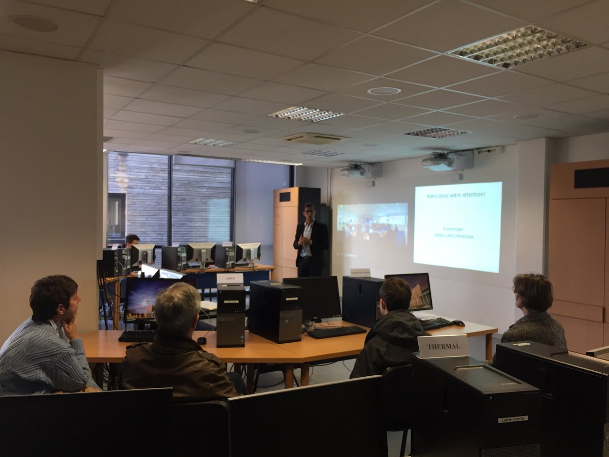 bobbyaero's tweet photo. #ISUDay presentation by Driss about CDF https://t.co/lLdIZXtdGX