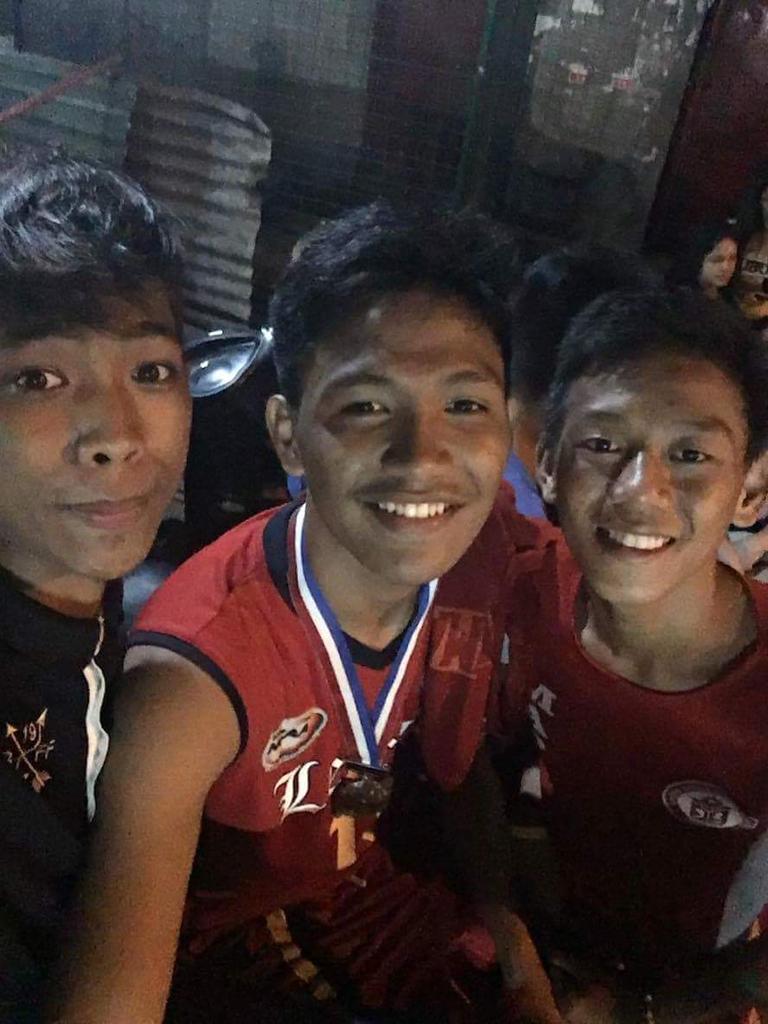 aaronsena_'s tweet photo. CHAMPION
#MVP
#MHYTICAL https://t.co/kgIUZdjMML