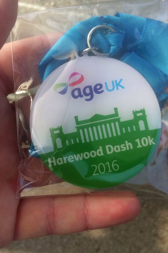 scarlett_nolson's tweet photo. @runforall #Harewood dash #1h 9m #69min #6667 @ageukcampaigns https://t.co/agVn9mvzHh