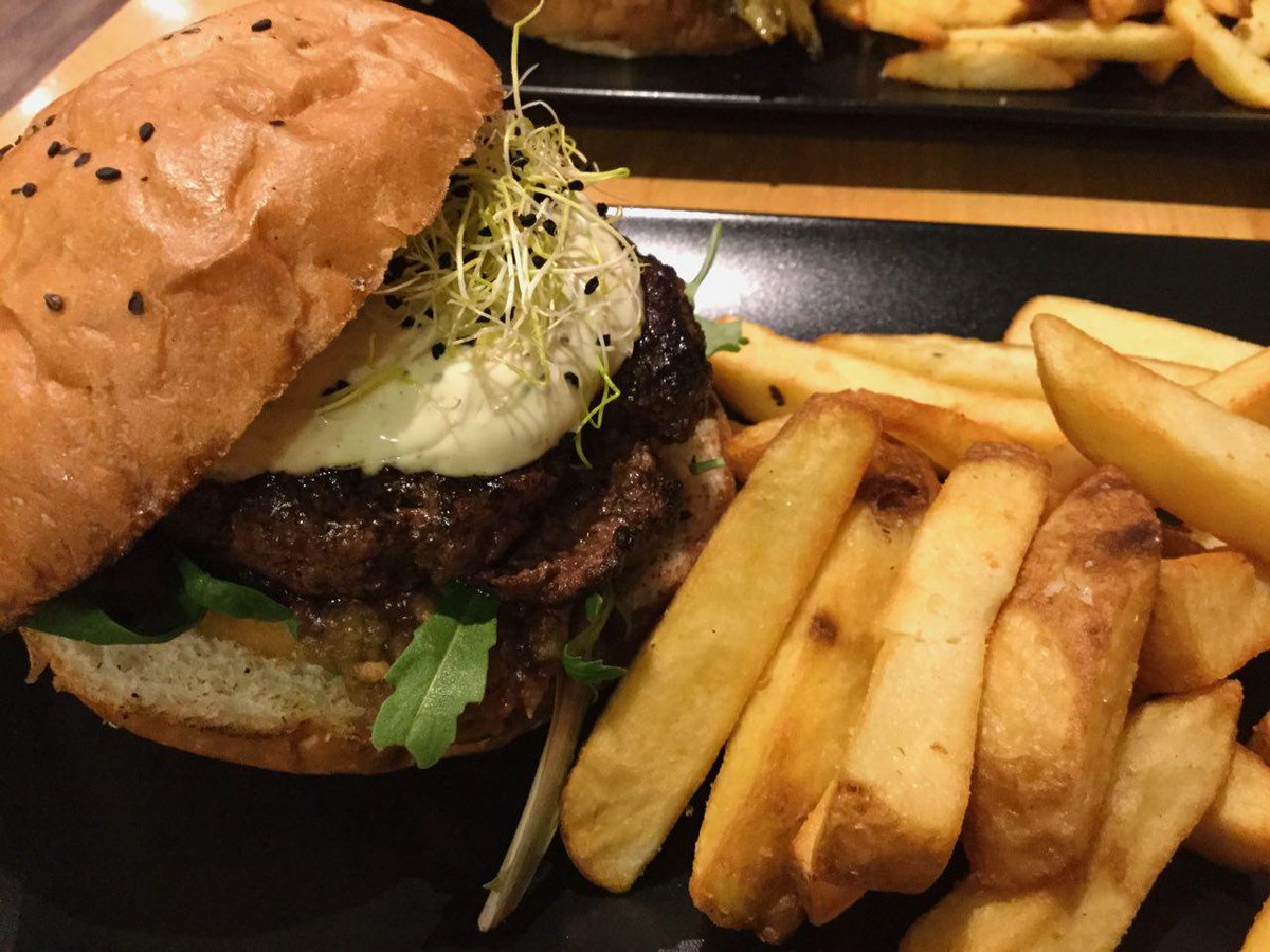 NoSoloFoodies's tweet photo. Nuestra última crítica ya disponible en la web --> https://t.co/KzNcEK4qRY
Hablamos del NUEVO #Maillard (Les Corts) https://t.co/mmDrAmhkd4
