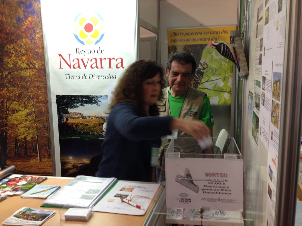 Sorteo del pico dorsiblanco en <a href="/BirdingNavarra/">Birding Navarra</a> ¡ya tenemos ganadora! Paula Maestre