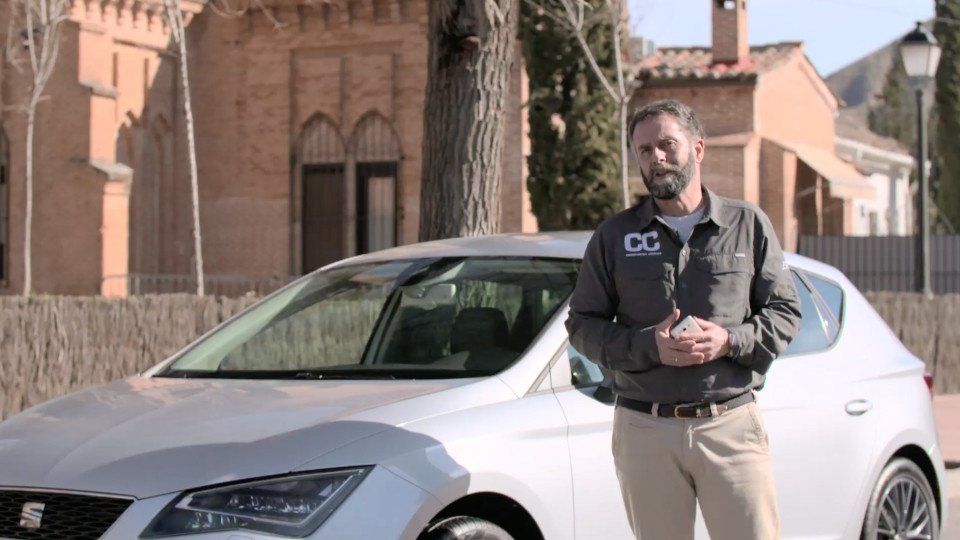 SEAT León Connect: la convergencia total del coche con la telefonía móvil hecha realidad motor.atresmedia.com/novedades/seat…