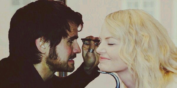 Mih_Borges_'s tweet photo. Awiiss que amor , shippo muito sz
#VoteOnceUponATime #KCA https://t.co/d3Cpi1FstC