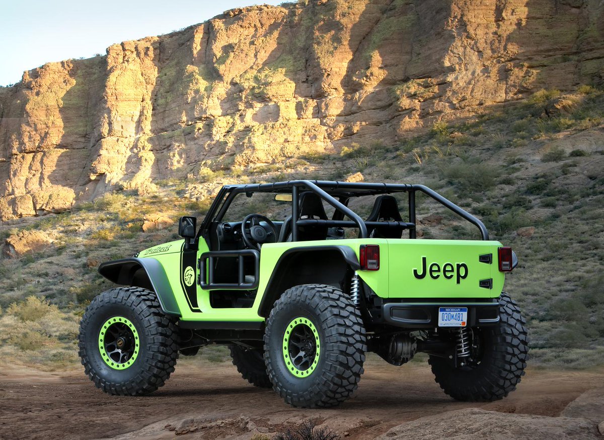 CARmagazine's tweet photo. Check out these Jeep and Mopar concepts shown for 50th annual Easter Jeep festival #Jeep #Mopar https://t.co/6OvMLUGIGy