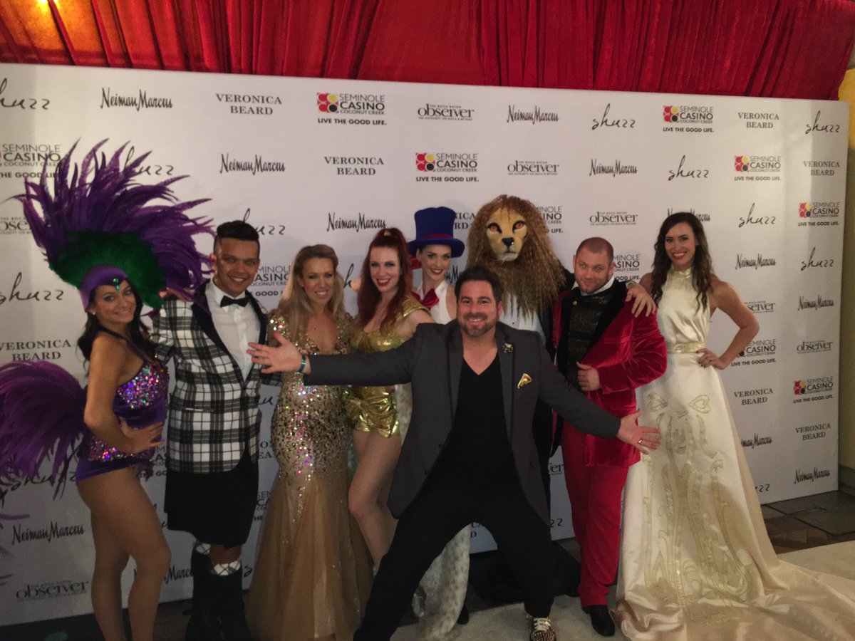 Golden_TV's tweet photo. I am a #solegiver @SHUZZORG #fashionshow @SemCasinoCoCo  @veronicabeard @neimanmarcus #shuzz https://t.co/DmUB7CckO3