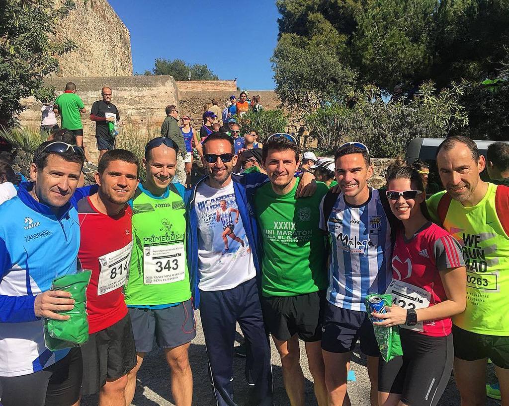 PHPeluqueros's tweet photo. Parte del equipo de #DaniPerezRun compartir KM con vosotros un verdadero placer.#Runhappy #PeluquerosdelDeporte #Má… https://t.co/ruU6v4Ovaz