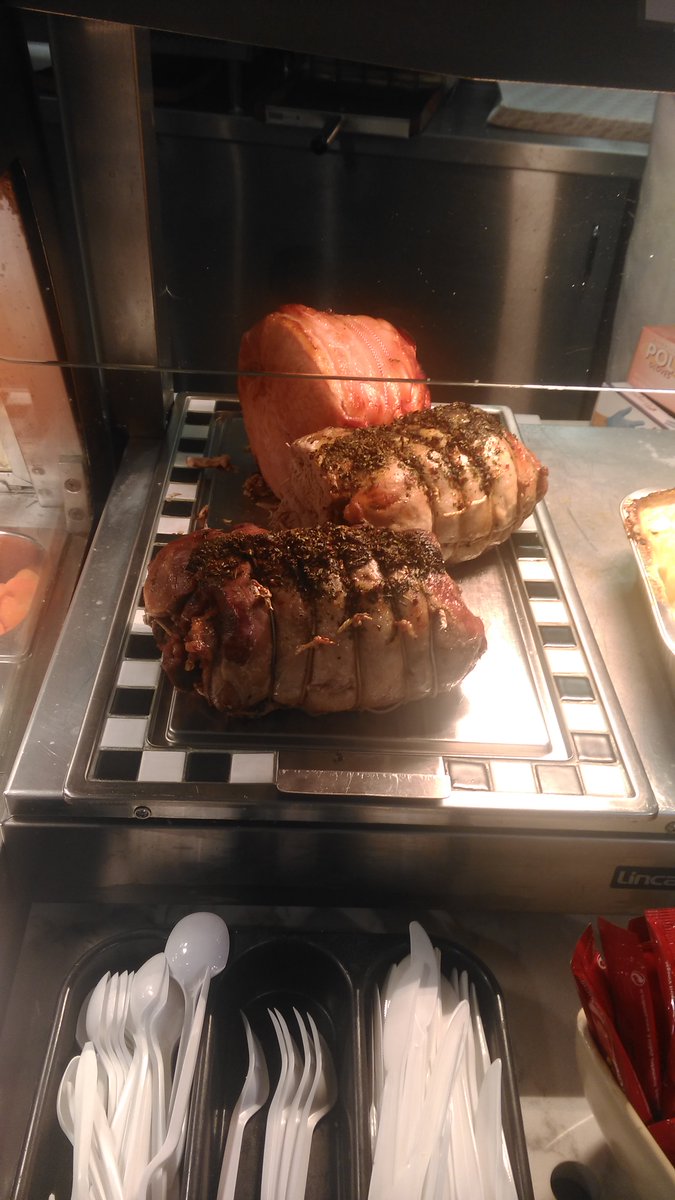 Hassle free dinner with Roast Irish leg of Lamb&amp;Irish Fillet of ham with all the trimmings for a unbelievable €5.99