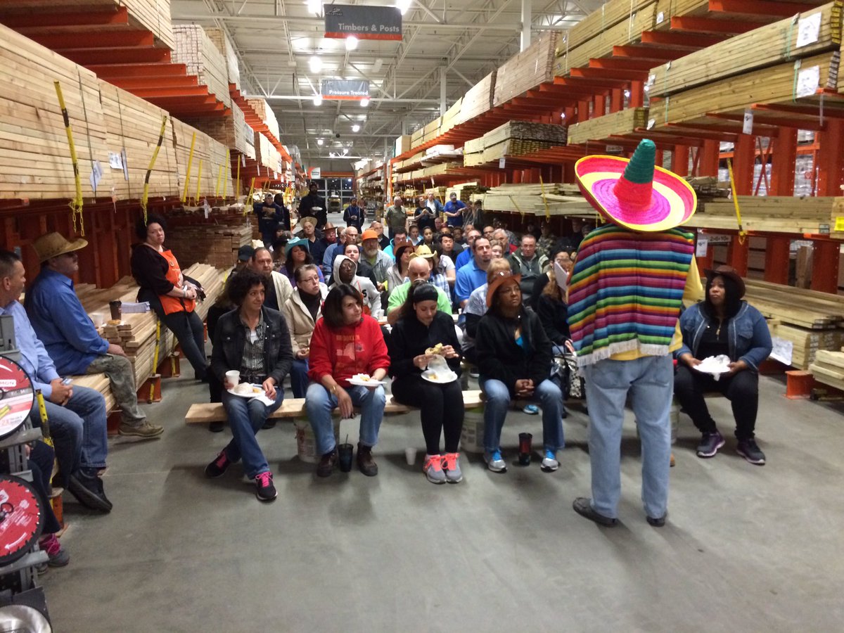OmarLopezTHD's tweet photo. Wild West themed success sharing meeting was great!! Thank you team 0989 for all that you do!! https://t.co/zj77EMzR0Y