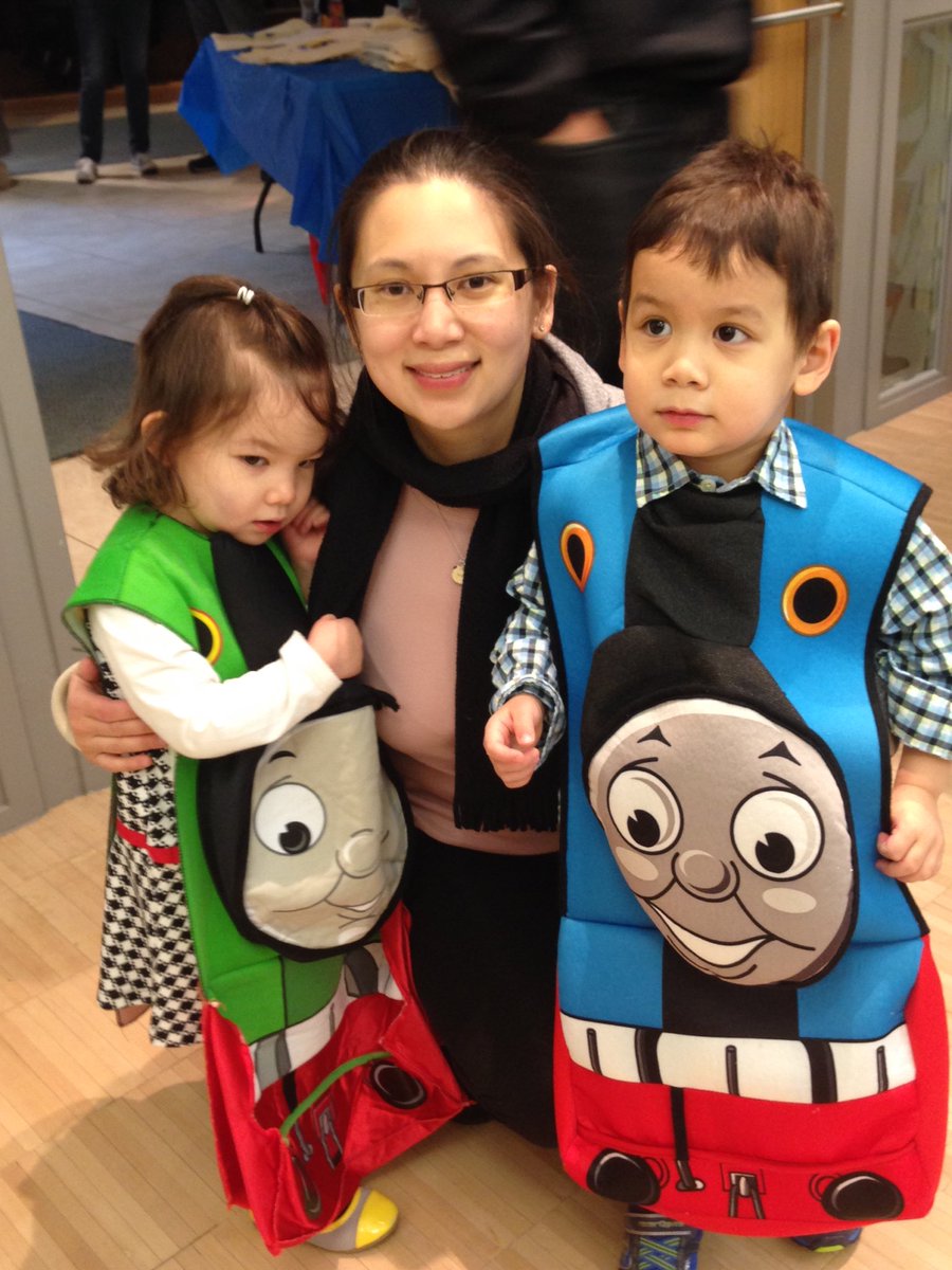 dhartman231's tweet photo. Everyone is having fun at the Pre School Purim Carnival at LBNORTH! Happy Adar Bet! @LeoBaeckDS https://t.co/pwmawfpNAl