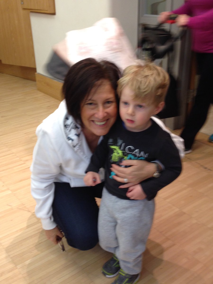 dhartman231's tweet photo. Everyone is having fun at the Pre School Purim Carnival at LBNORTH! Happy Adar Bet! @LeoBaeckDS https://t.co/pwmawfpNAl