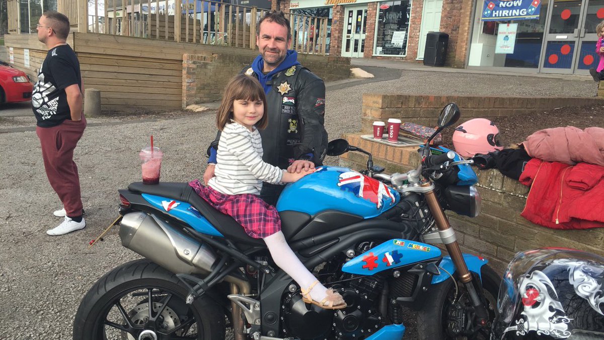 Fun times at the #wirraleggrun #supermariobrothers #bikes #superman