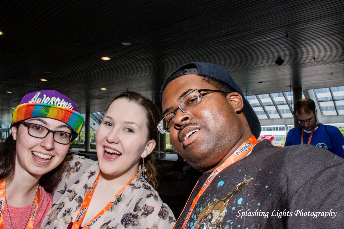 Two_Cams25's tweet photo. @BronyCon Memories: 1st time meeting the Vinyl/Octavia pairing that is @Nowacking & @EileMonty #BronyCon2015 https://t.co/MoX5Z4u1HY