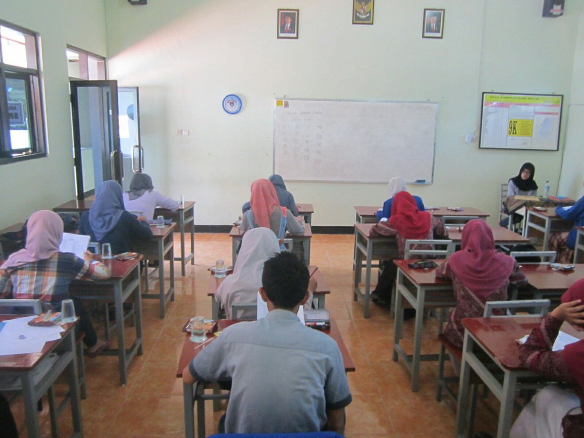 KampoengNgawi's tweet photo. Suasana Try Out USM STAN di Skansa hari ini.
#Ngantry
#TryOutSTAN https://t.co/WA37tJx5CM