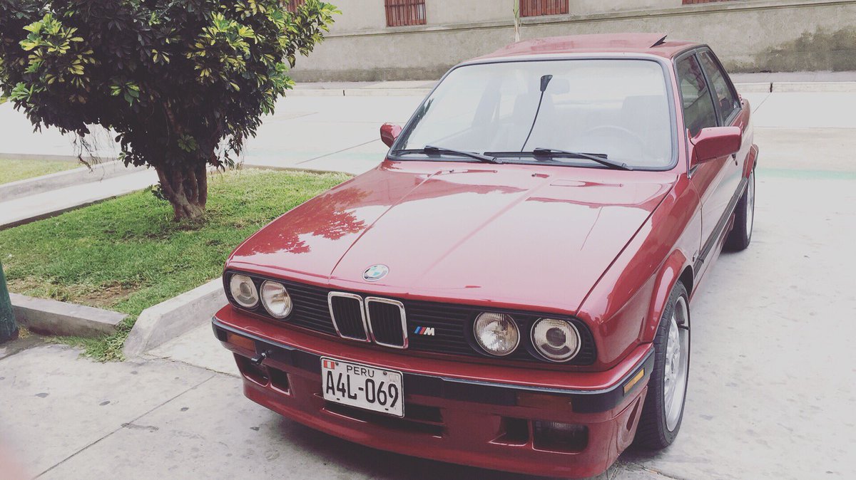 BMWCarClubPeru's tweet photo. Ya se van alistando para el #DrivingChallenge! #BMWCarClubPerú https://t.co/Ysj5iAF055