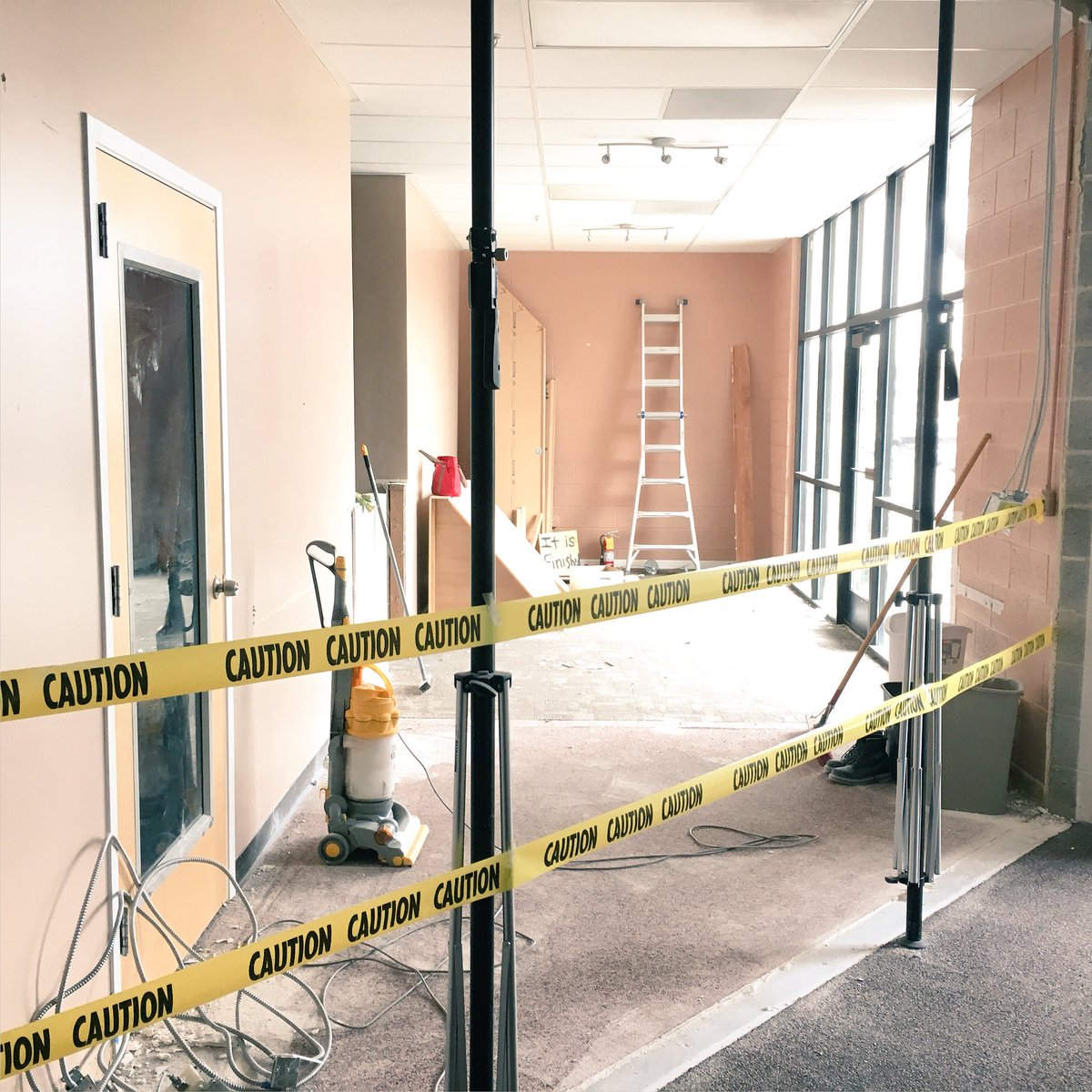 RichLegg's tweet image. Our latest (and largest) studio expansion at @STUDIOo2o is well underway. Here&apos;s looking at the new lobby area.