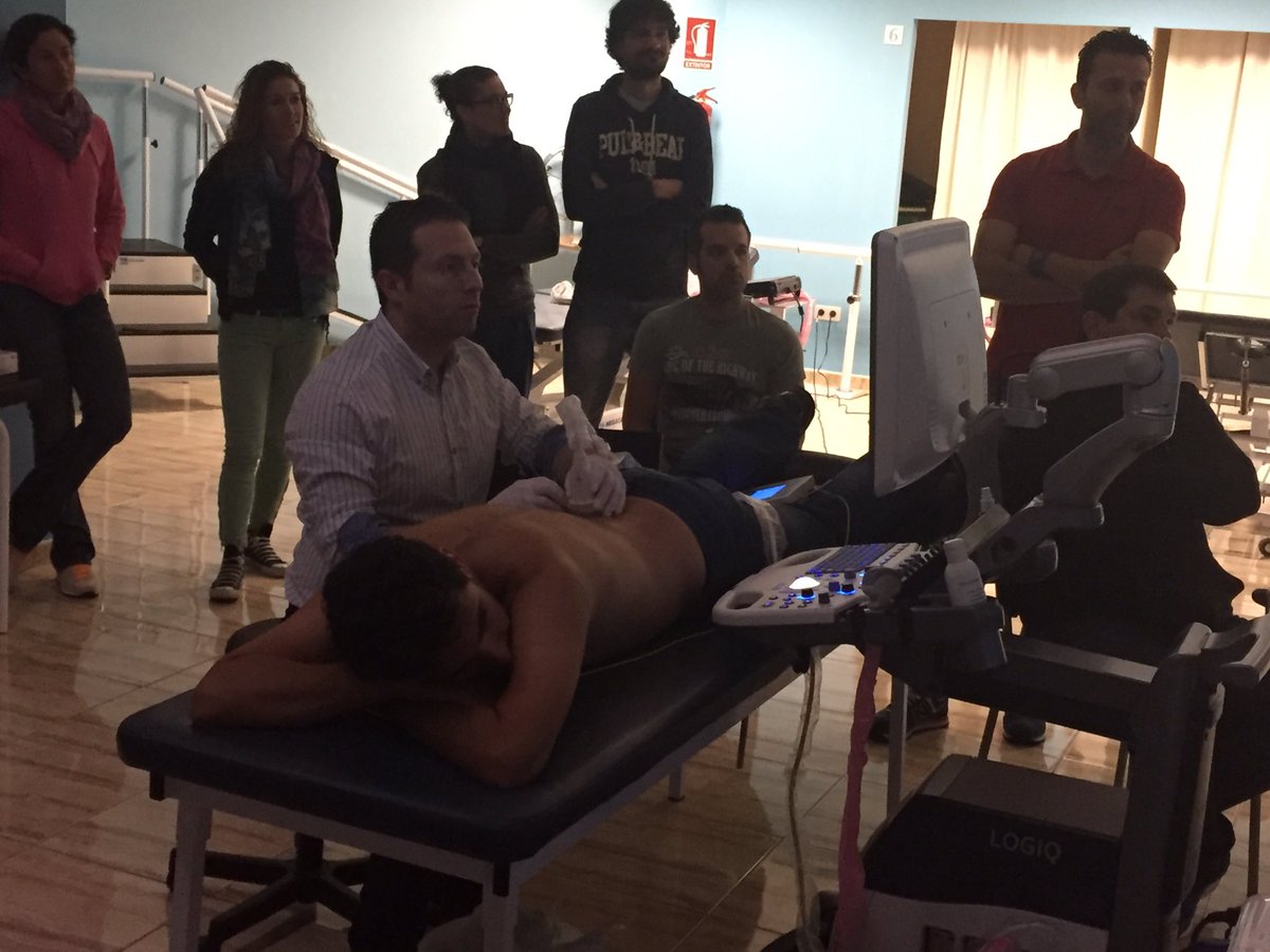 ElectrolisisP's tweet photo. Domingo completo con abordajes #electrolisispercutanea en #multifidos #cuadradolumbar #piriforme #ciatico @primfisio https://t.co/auOCYoaRq4