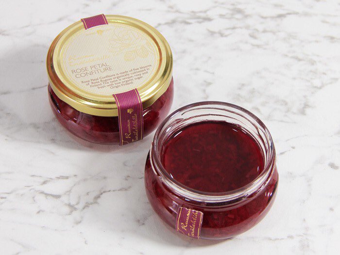 fashrealm's tweet photo. Delighting in the deluxe decadence with #GryphonTea #Rose #Petal #Confiture! #dining #rosepetal #confit https://t.co/Ho490FmhT4