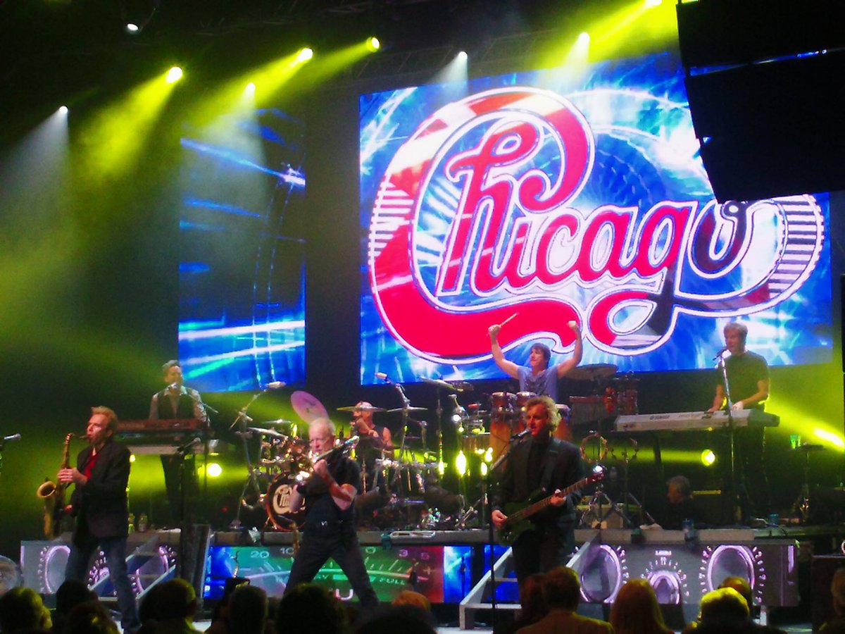 dollfins1's tweet photo. My Favorite Rock Moment This Year. Chicago At The Count Basie Theater In Red Bank, NJ. #ROCKHALLCONGRATS  #ENTRY https://t.co/I0y63HCWz5