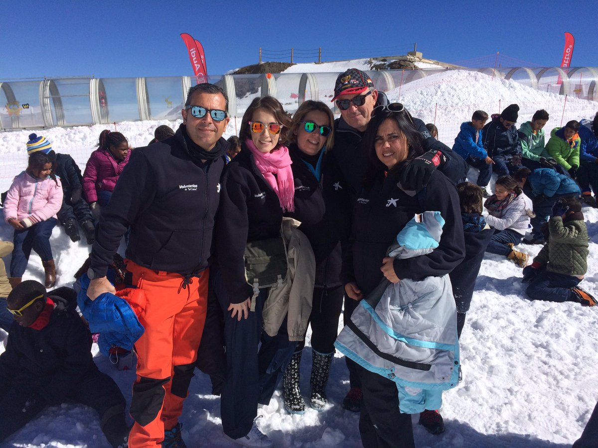 Hoy con los <a href="/Vol_laCaixa/">Voluntarios la Caixa</a> en Sierra Nevada compartiendo sonrisas!!