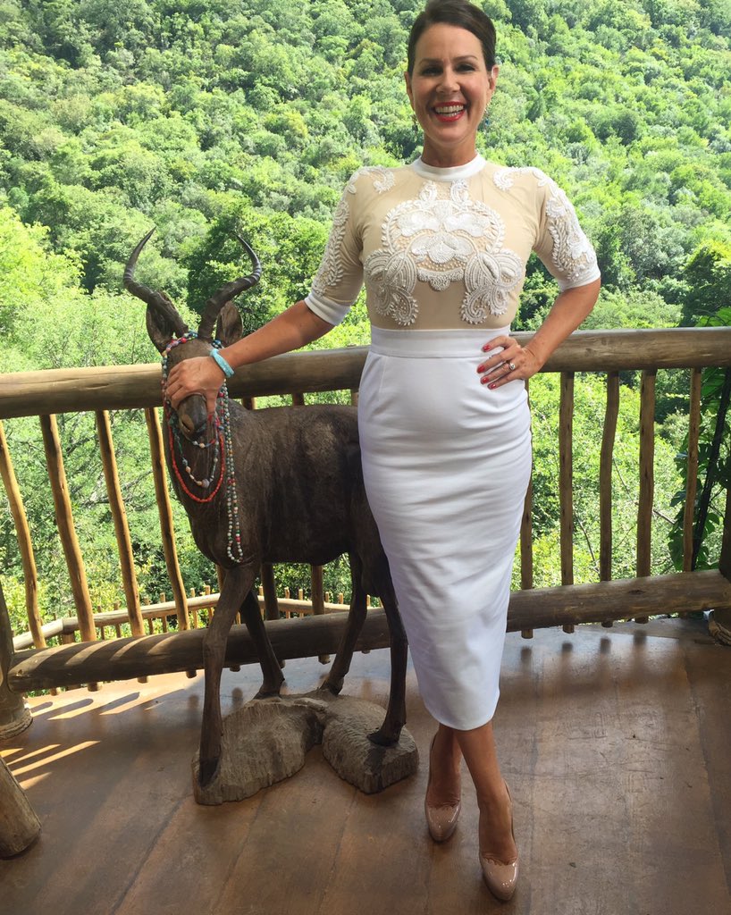 Nothing says Grand Finale for @ImACelebrityAU like this superb @mariamseddiq thank you so much for this beauty Jx