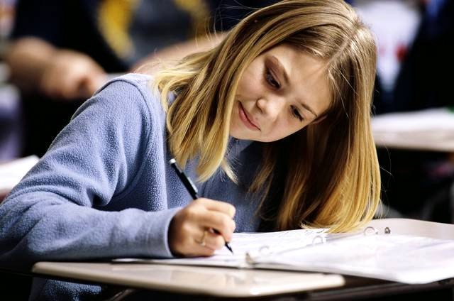 Matematik adına zorluk dercesi orta sayılabilecek bir sınav <a href="/matematikci72/">Rifat Eminoglu</a>  
hurriyet.com.tr/uzmanlar-sorul…  <a href="/esraulkar/">Esra Ülkar</a>