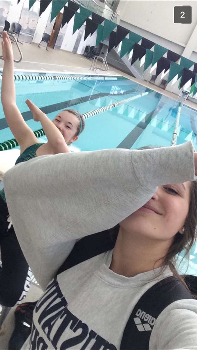 happy birthday to my swim swam bud💙💙💙 I love you and all of our awk pics I hope you have a great day🎉💘 <a href="/lindbatt/">Lindsey</a>