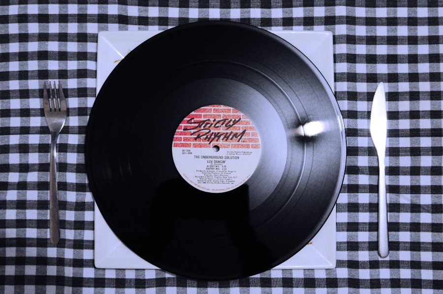 strictlyrhythm's tweet photo. Serving up Sunday lunch Strictly Rhythm style.. https://t.co/Lx4Clz9NiN