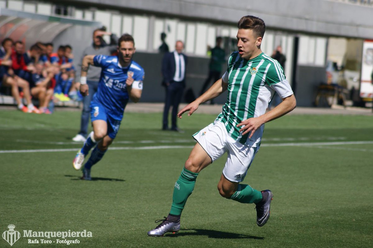 RToruiz's tweet photo. #CanteraBetis | Duro golpe para el filial. Derrota ante el Linares en la ciudad deportiva Luis del Sol (1-3). https://t.co/x3MVJySOuA
