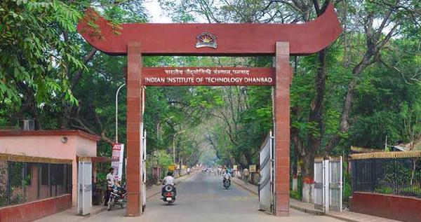 imSayandeep93's tweet photo. WE WANT TO SEE THIS....#tableIITamendact #IITDhanbad @HRDMinistry @smritiirani @PMOIndia https://t.co/zMl0I8gj4j