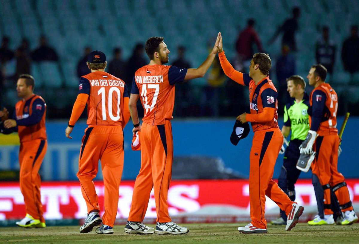 SportsbyHT's tweet photo. #IREvNET: Netherlands register consolation victory against Ireland in #WT20 https://t.co/4QlfB5w2WG https://t.co/jeVY5GbZnv