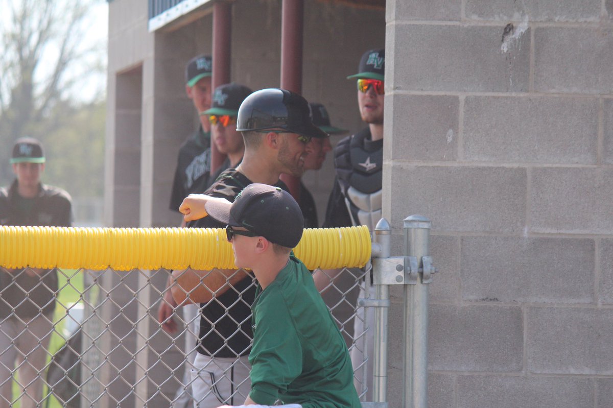 chall1524's tweet image. Happy birthday to my man @AlexJurczynski. Thanks for all your help the past few years! #KneeDrive #Chipotle