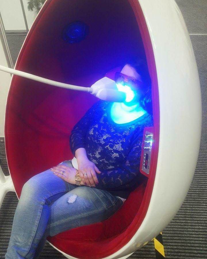 InstaDpils's tweet image. no ma8ja - На что не пойдёшь ради красоты👻😄😆#balticbeauty #teethwithening #weekend