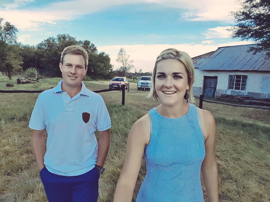 zsmit28's tweet photo. Engagement shoot with my fiance ♥ https://t.co/6CjwVAc3YF