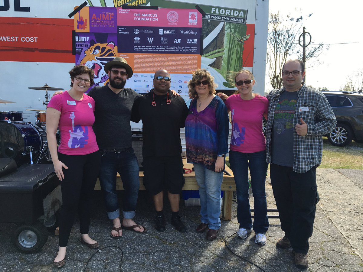 Neranenah (@neranenaharts) on Twitter photo THAT'S A WRAP! Special thanks to #AJMF7 All-Star Band, #HWR2016 & #Atlanta for showing out! 👏🏼 cc: <a href="/HungerWalkATL/">Hunger Walk/Run</a> THAT'S A WRAP! Special thanks to #AJMF7 All-Star Band, #HWR2016 & #Atlanta for showing out! 👏🏼 cc: <a href="/HungerWalkATL/">Hunger Walk/Run</a>