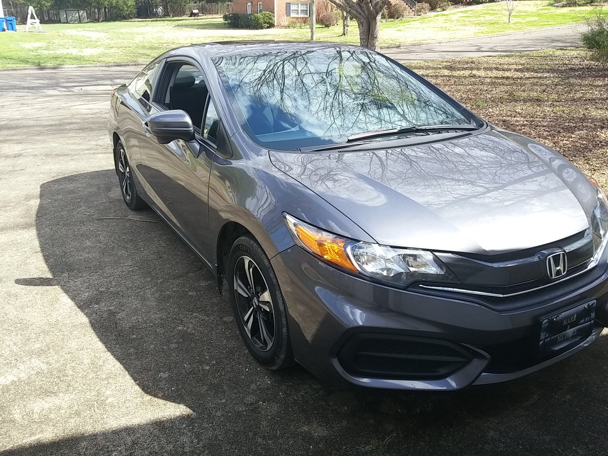 What should I name my car ouo should it be boy or girl ?help?ouo