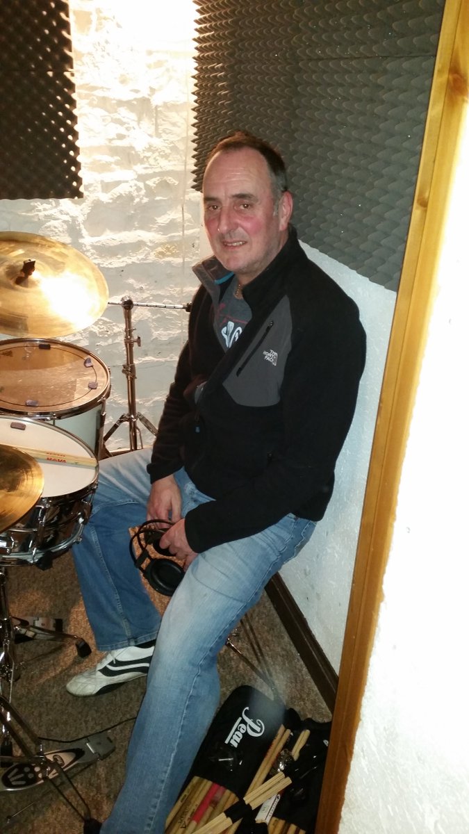 Rods Faces tweet media