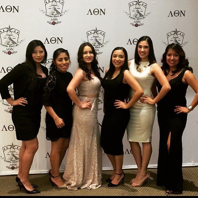 Lambdas1986's tweet photo. Our beautiful sisters at DIAS 2016 ❤️🌹 #chico #dias2016 #csun #theta by csunlambdas https://t.co/xdeaUFzqht