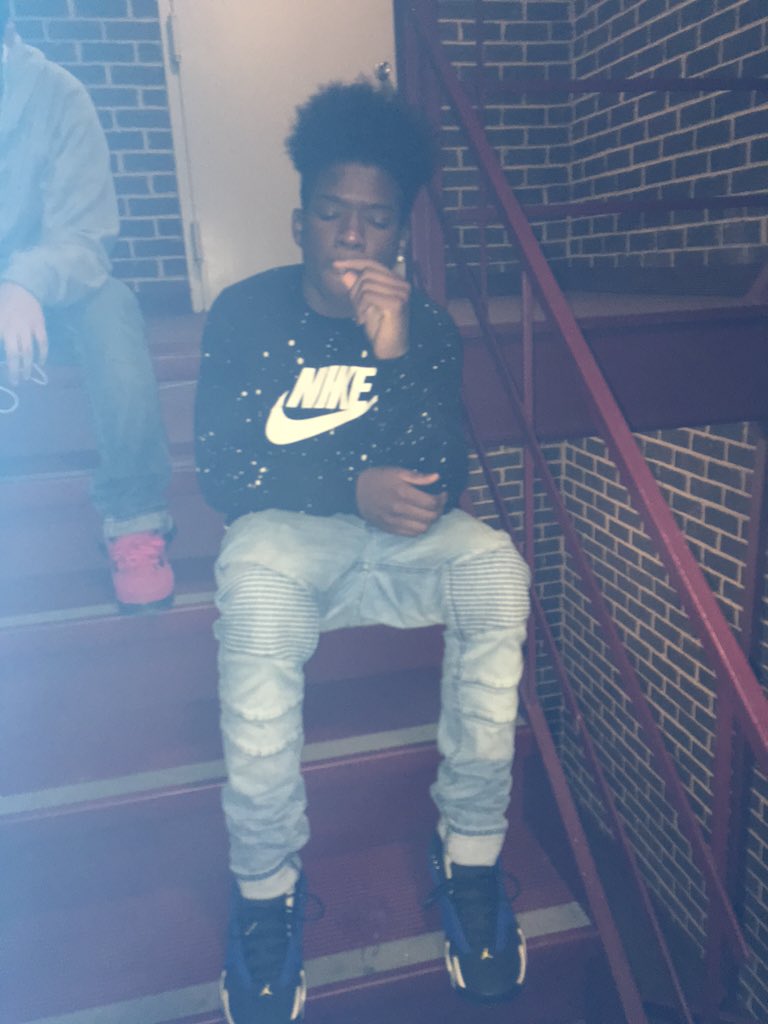 slvckk_ tweet picture