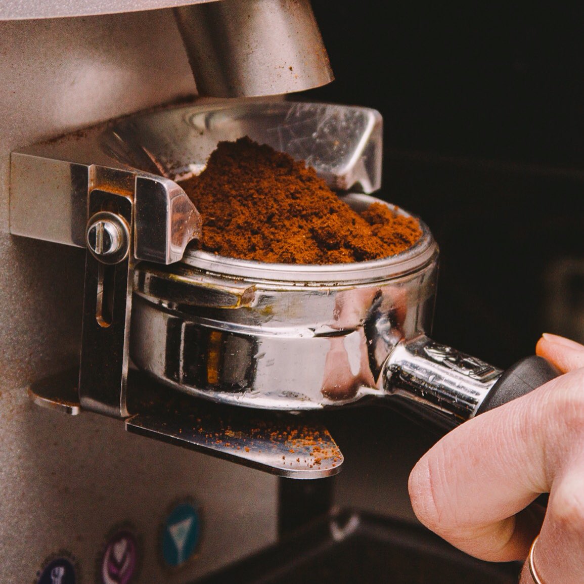 an extra shot of #espresso for your extra hour of daylight. 

#aromasbliss #omaha