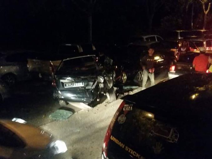 View image on Twitter