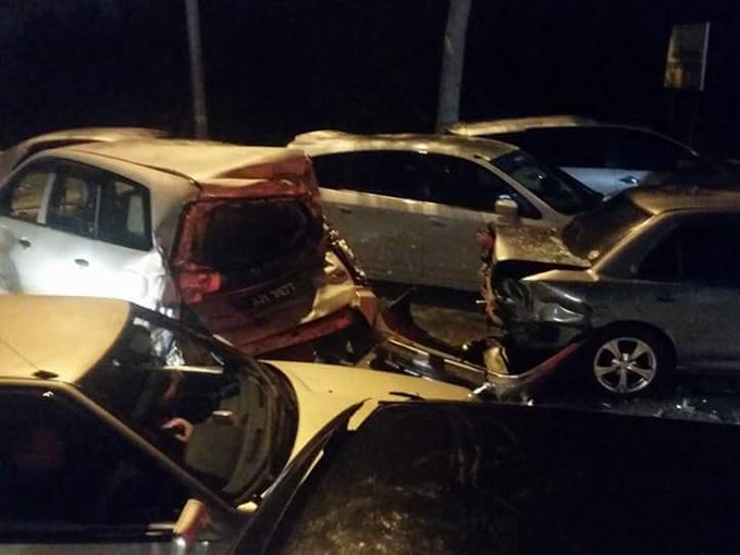 View image on Twitter