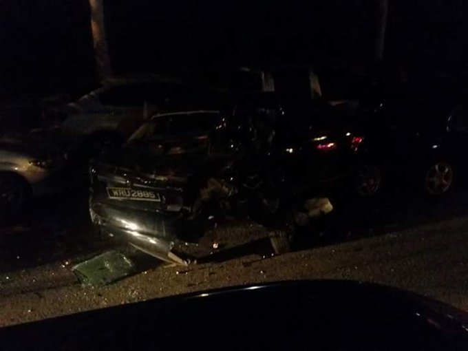 View image on Twitter