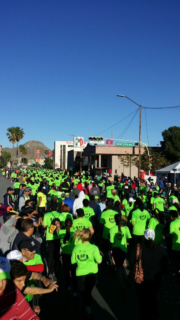 lmtzr2010's tweet photo. PRI 5KMaraton exitazo el priismo en Activación @rubenmoreiravdz @Veronica_mtz @berino_jesus #5kPRI #87An https://t.co/PdM9mgXOSy