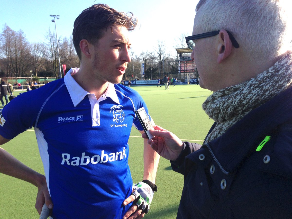 KampongHockey's tweet photo. Wat een wedstrijd!!! ๐๐ช #kamoz (2-1) met 2x @PhilipMeulen #blauwhart Vanavond samenvatting op @KampongTV https://t.co/FiRkBOBVQg