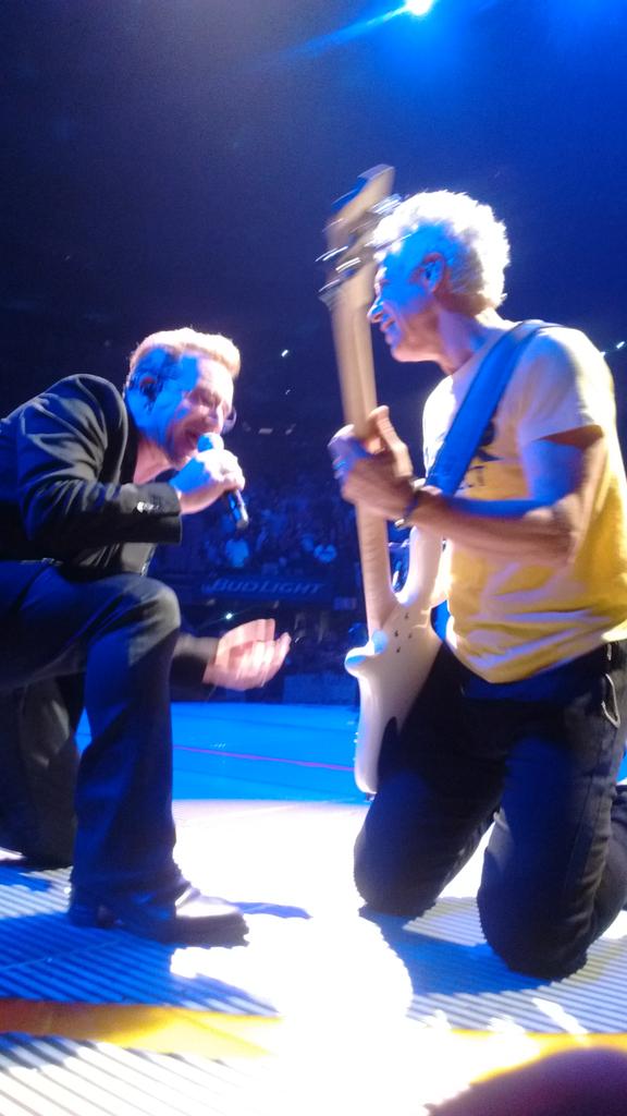 GenXU2fan's tweet photo. Happy birthday Adam! #msg7 @U2 https://t.co/Gaax4Oi6hj